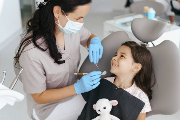 Best Wisdom Tooth Removal  in Oak Trail Shores, TX